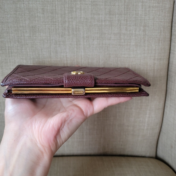 Authentic CHANEL vintage Caviar leather long wallet 4970715 (E05) - Picture 9 of 17